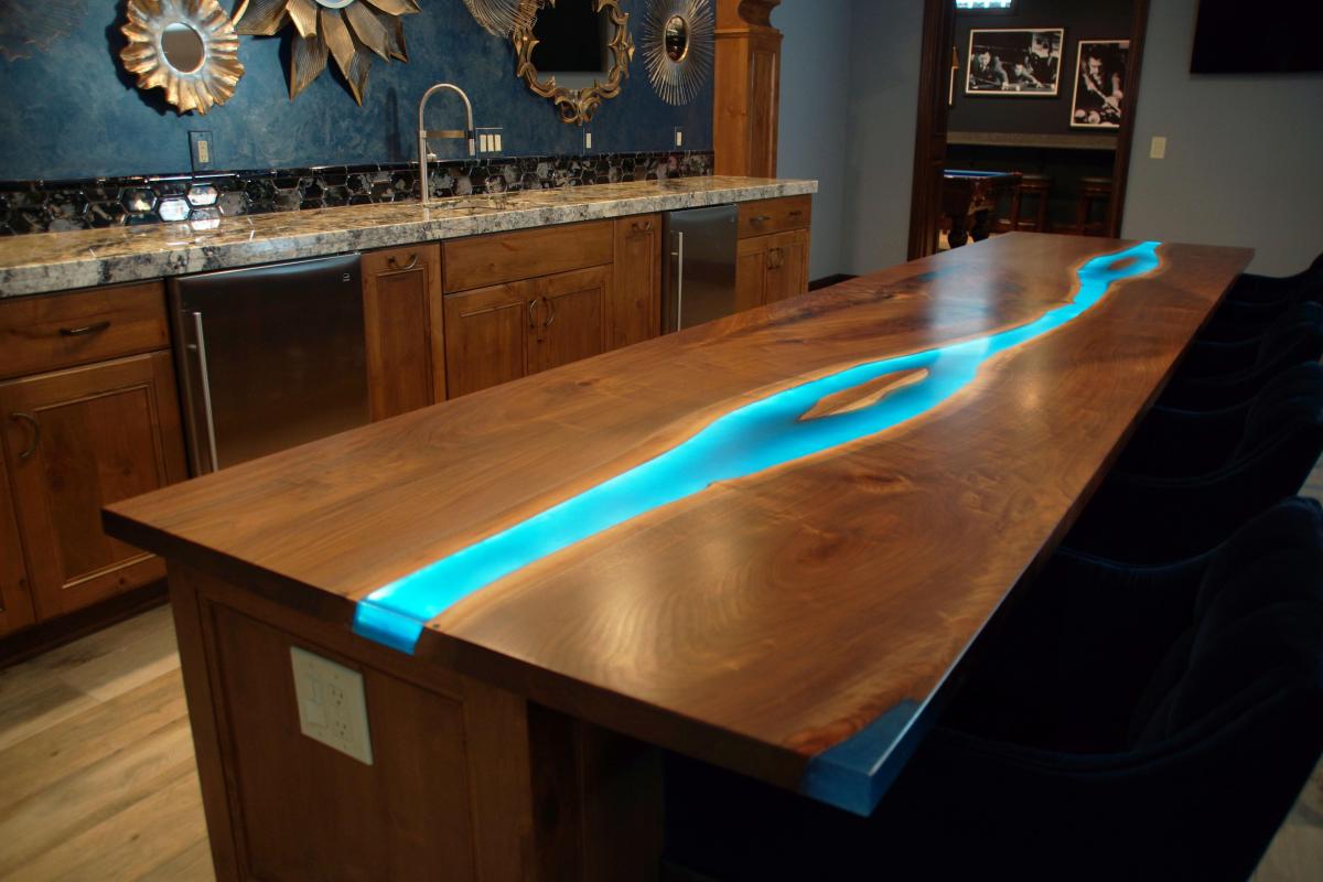 43 Super Cool Bar Top Ideas To Realize  Epoxy table top, Resin furniture,  Glass countertops