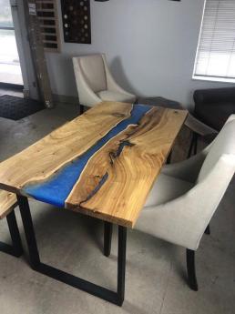 Elm River Bench And Kitchen Table For Steve WP3