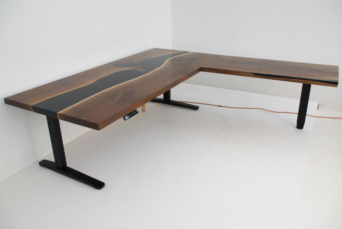 Standing Uplift L Shaped Desk With Epoxy