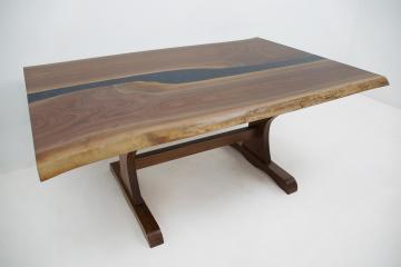 Live Edge Table