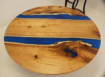 Butternut Blue River Coffee Table & Matching End Tables