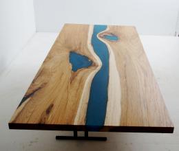 Hickory Counter Top With A Teal River 3