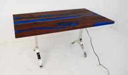 Blue River Walnut Dining Room Table With LED Lights 2