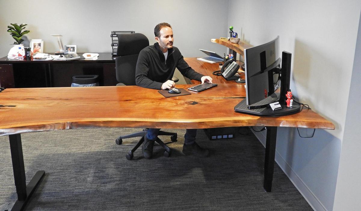 CVCF Brand Custom Built Ergonomic, Walnut Live Edge Wood Slab, Black Epoxy  Resin, L-Shaped, Adjustable Height Sit-Stand Computer & Gaming Desk