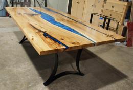 Hickory Resin River Dining Table 3