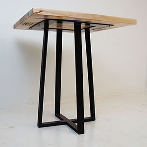 Base: Reverse Trapezoid Pedestal